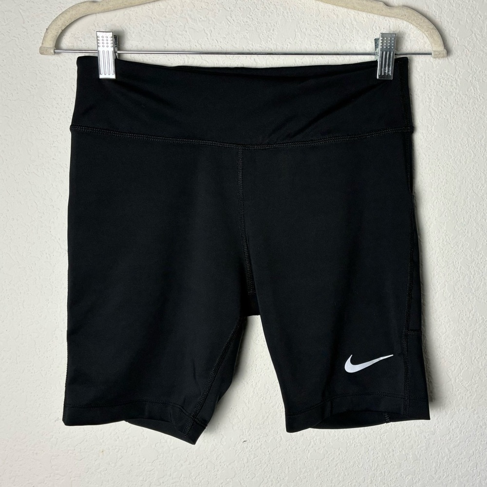 Nike Women's Black Biking Legging Shorts